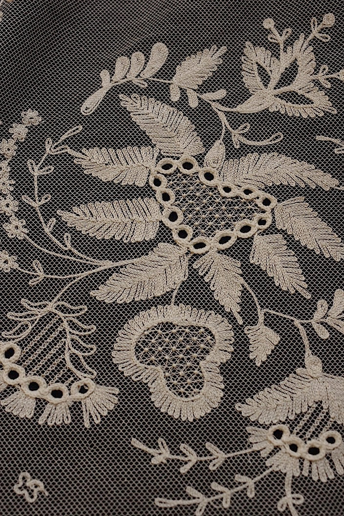 dentelle antique アンティークレース チュール生地 492cm .FR a l'epoque