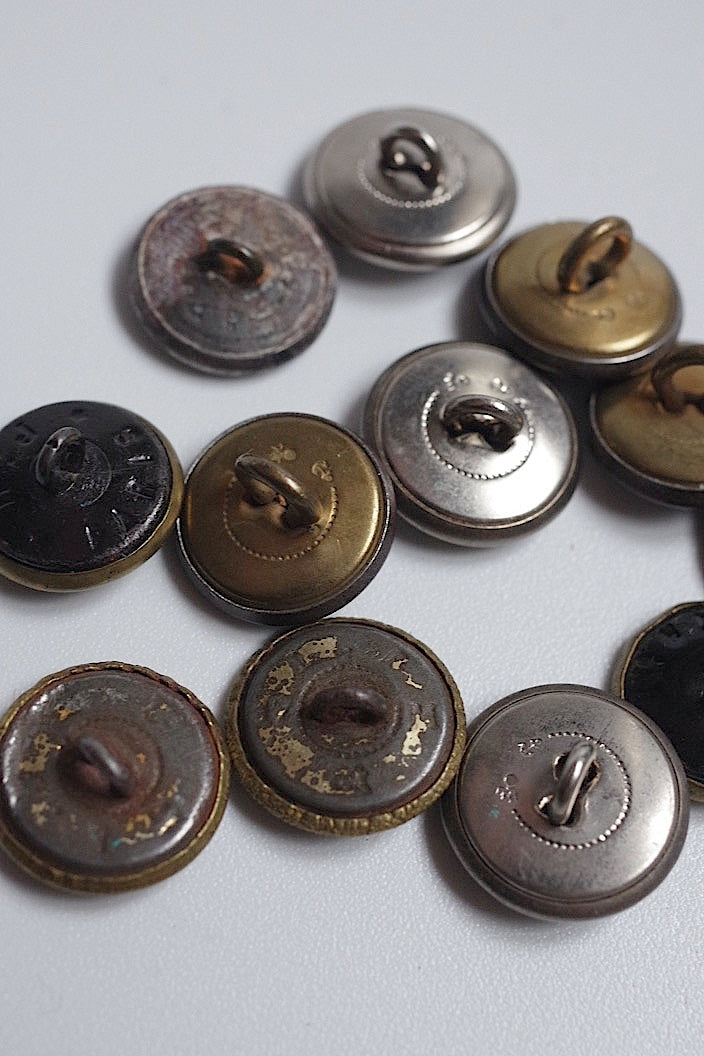 bouttons vintage ヴィンテージ ハンターボタンlot4 .FR a l'epoque