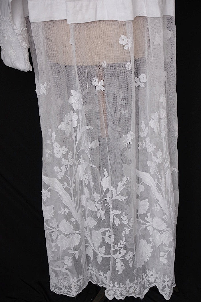 vêtement antique antique church tunic aube4