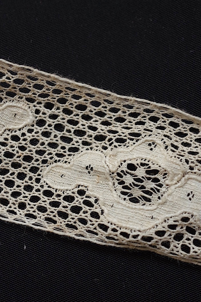 dentelle antique antique lace 285cm 307cm
