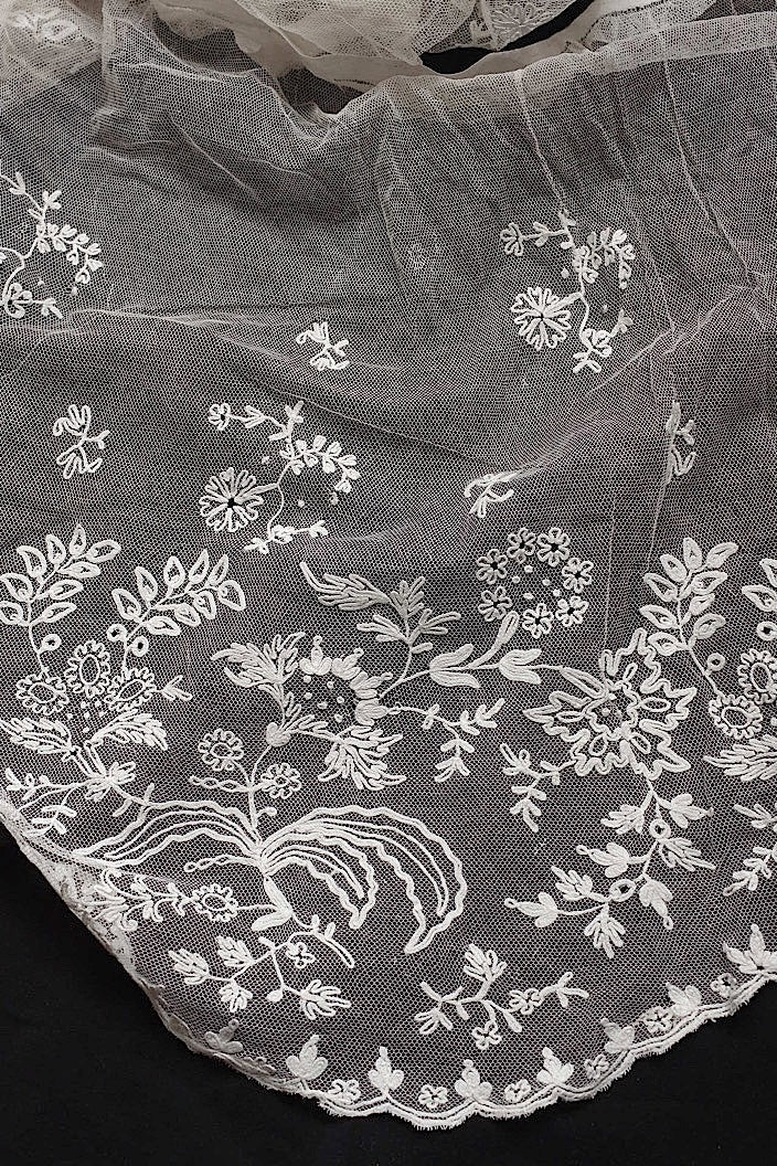 dentelle antique アンティークレース bas d'aube 2