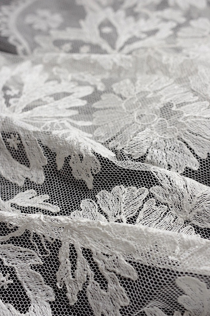 dentelle antique アンティークレース bas d'aube 3