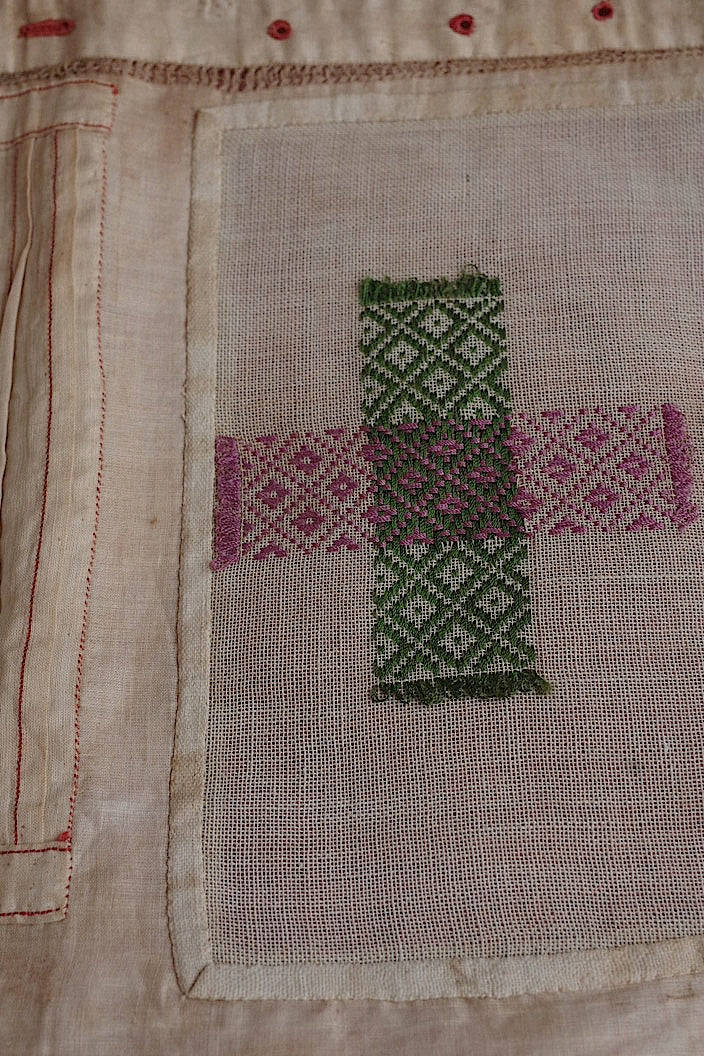 dentelle antique アンティークレース ステッチ刺繍、リボンなどのlot