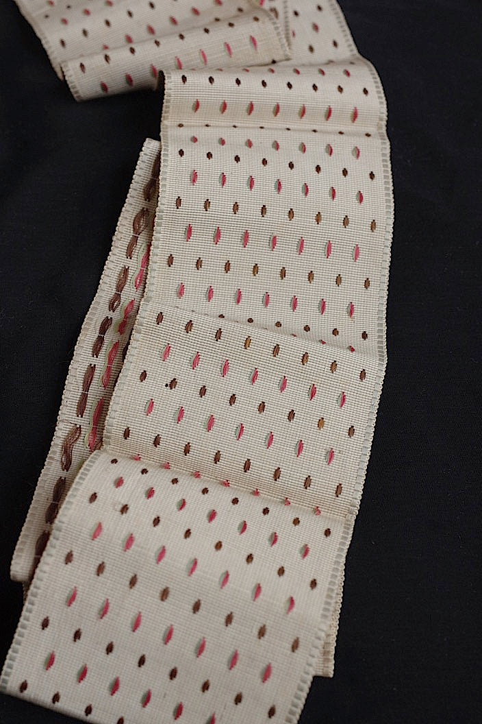 dentelle antique アンティークレース ステッチ刺繍、リボンなどのlot