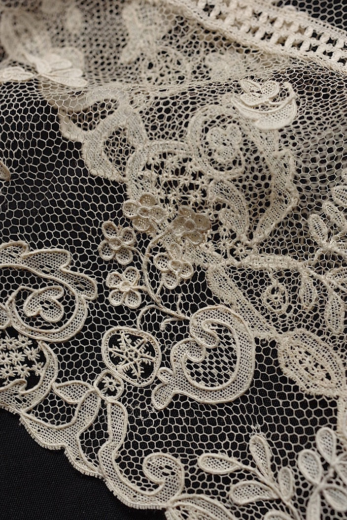 dentelle antique antique lace Bruxel 287cm