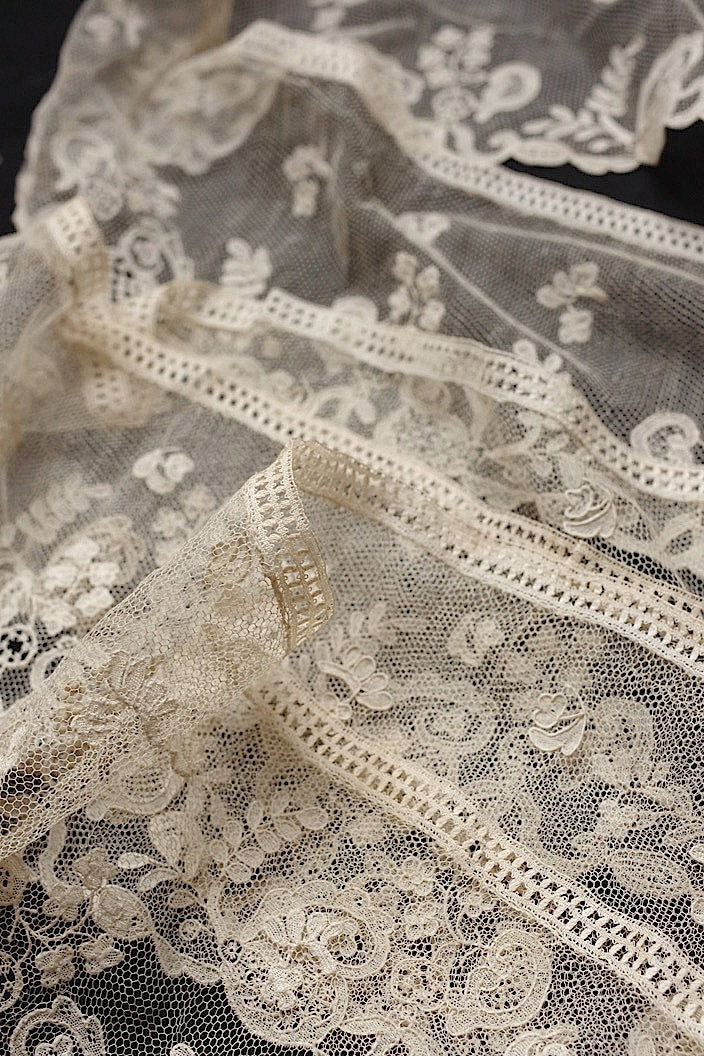 dentelle antique antique lace Bruxel 287cm