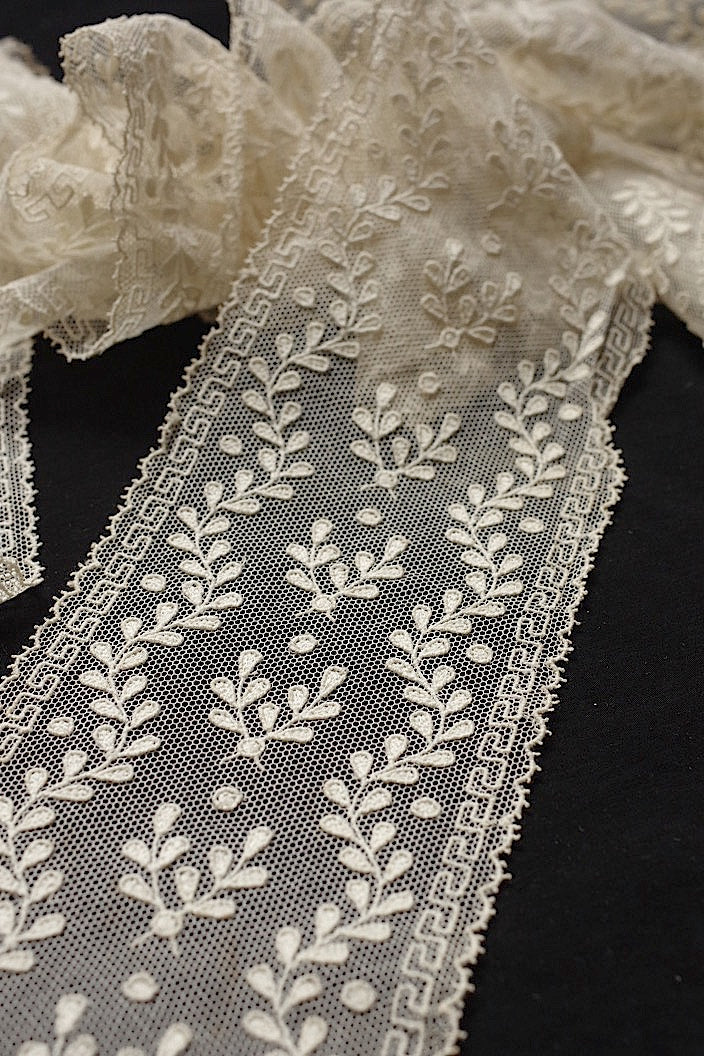 dentelle antique antique lace 300cm