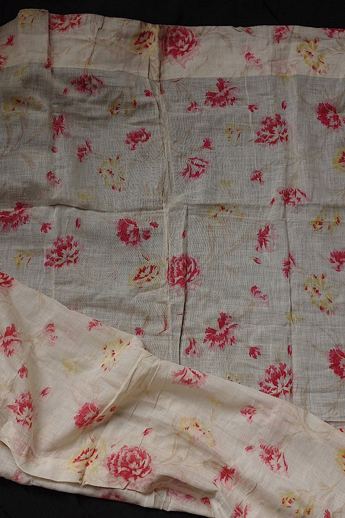 tissu antique antique fabric floral pattern