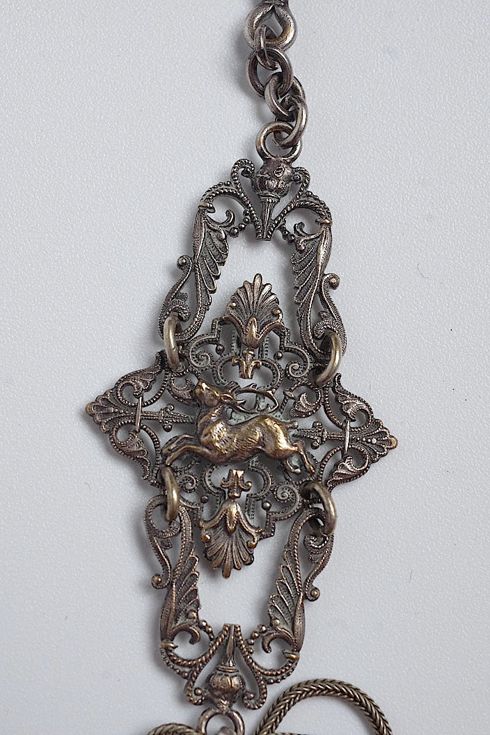 chatelaine  antique アンティークチェーン .FR a l'epoque