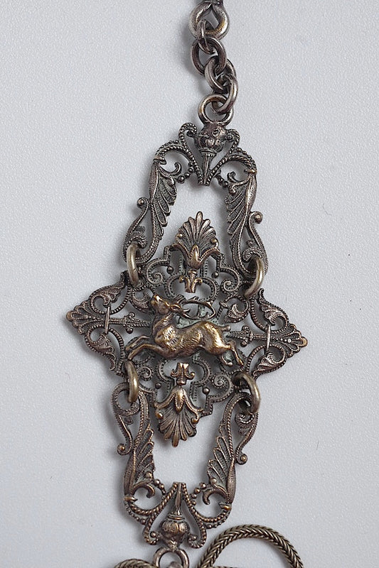 chatelaine antique アンティークチェーン .FR a l'epoque