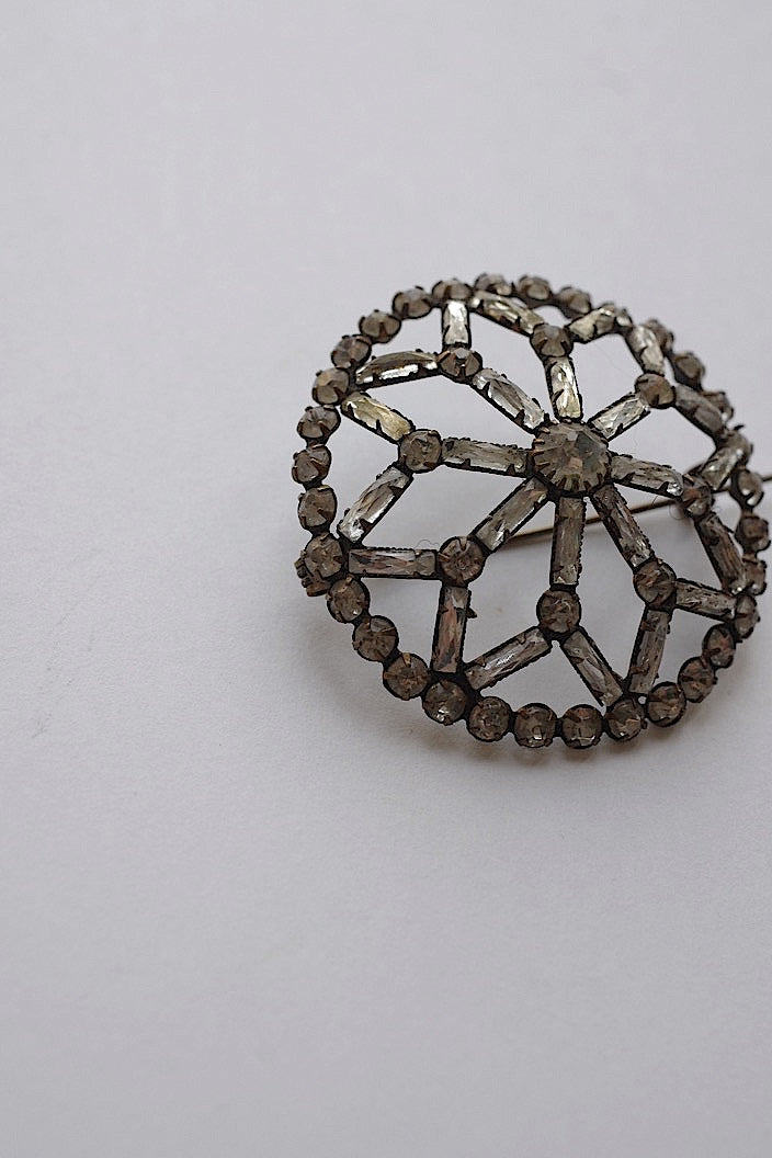 broche antique アンティークブローチ バゲットストラス .FR a l'epoque