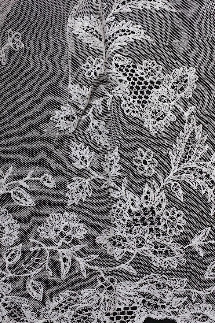dentelle antique antique lace 128cm