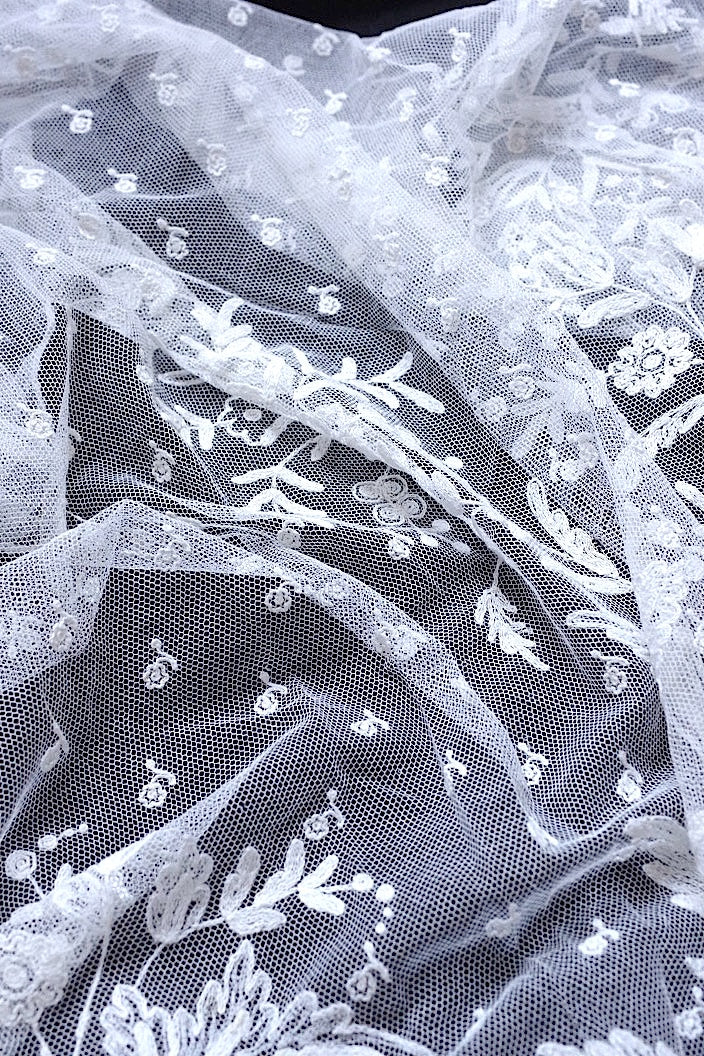 dentelle antique antique lace 183cm