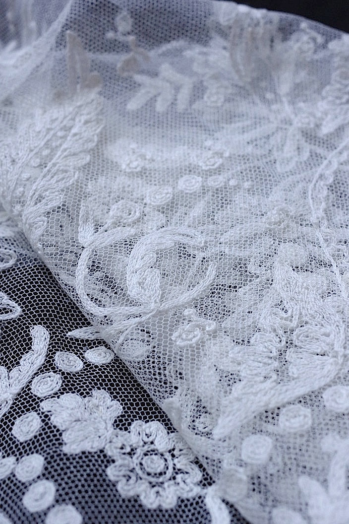 dentelle antique antique lace 183cm