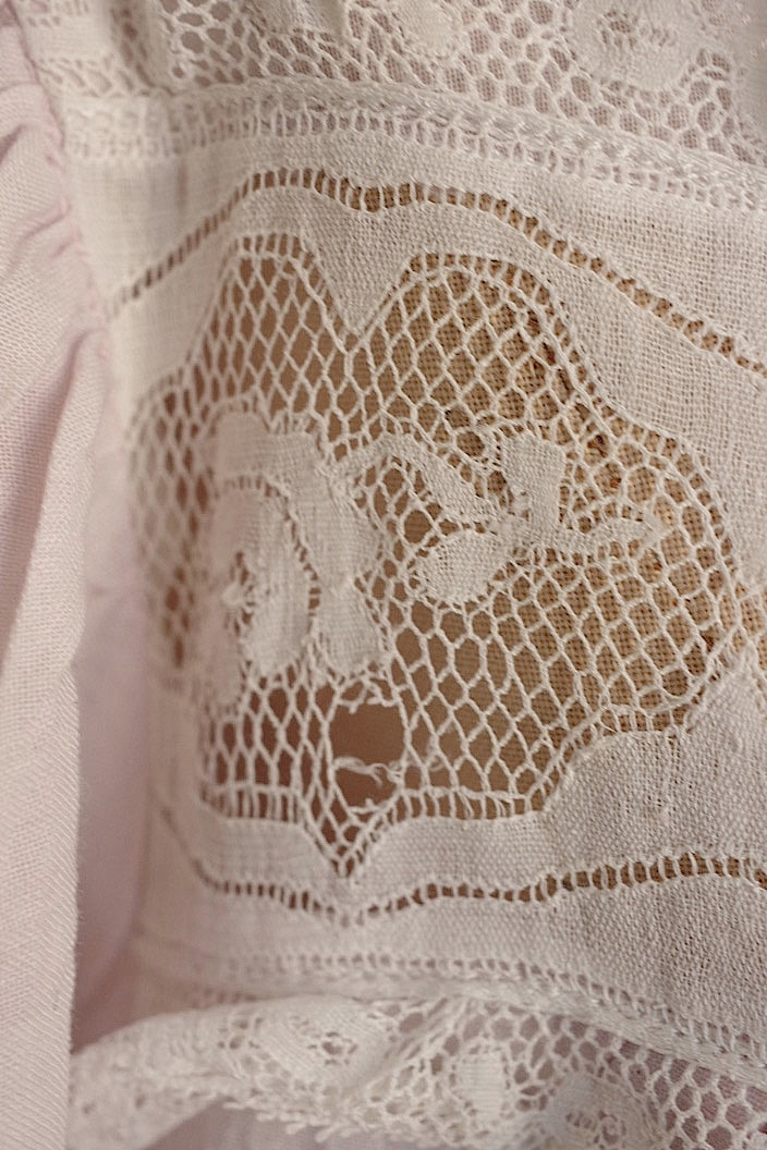 vêtement antique antique embroidered lace dress