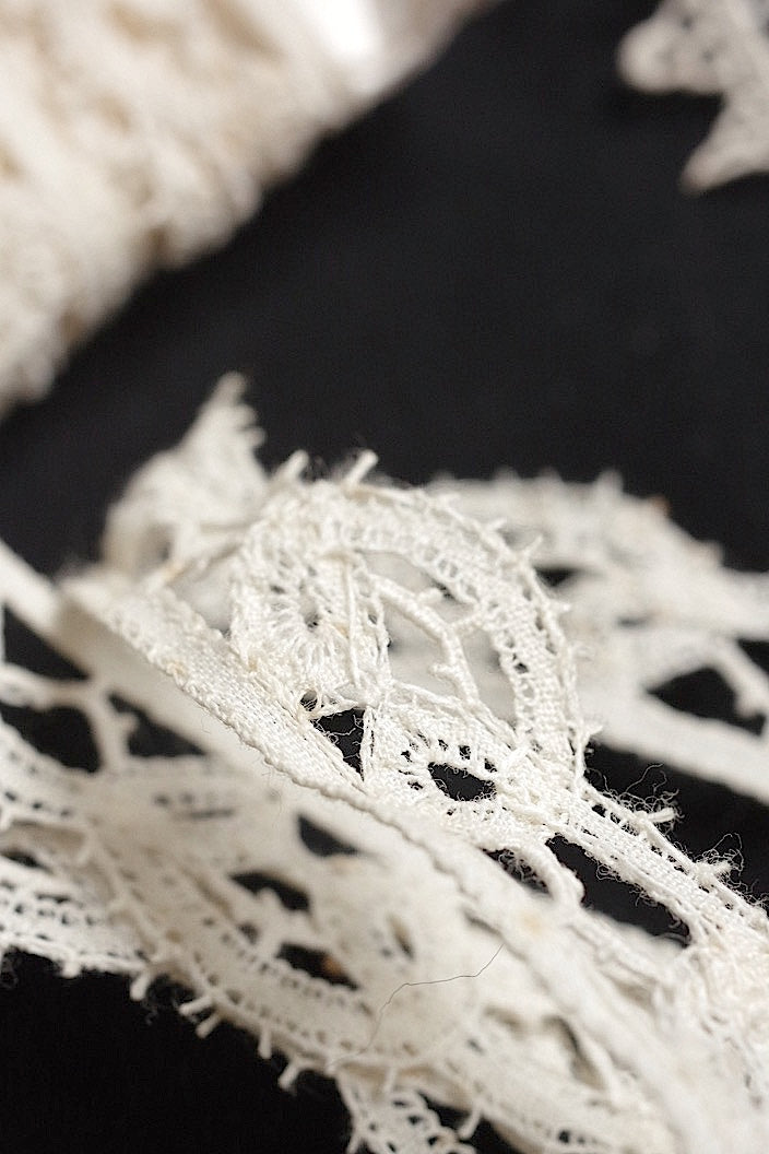 dentelle antique antique lace 2 types