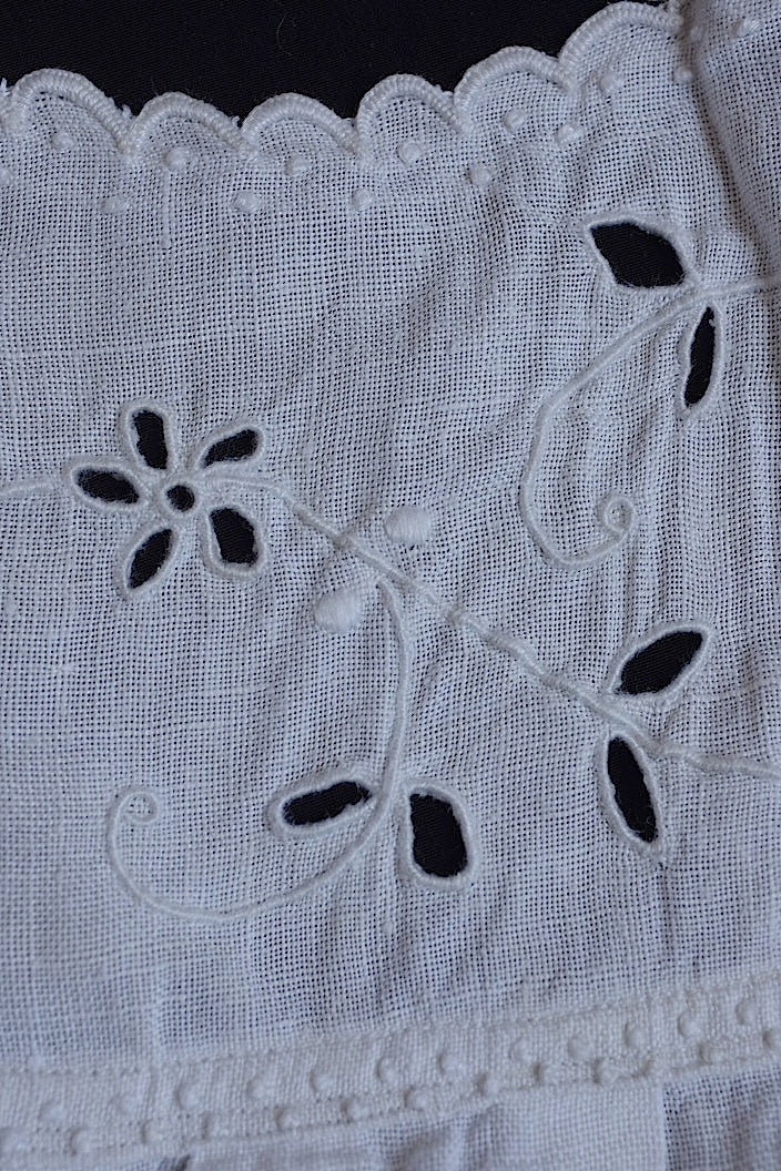 vêtement d'enfant antique antique children's clothing tablier