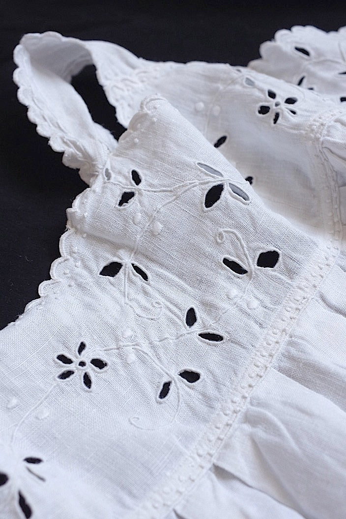 vêtement d'enfant antique antique children's clothing tablier