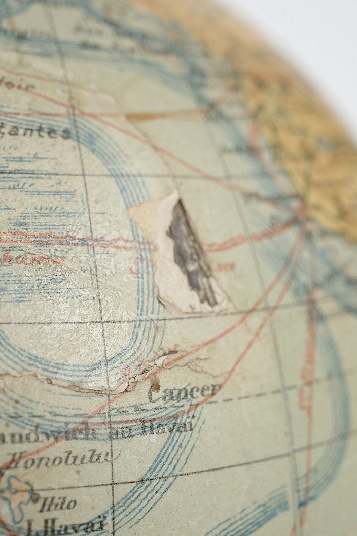 Globe terrestre antique アンティーク地球儀 .FR a l'epoque