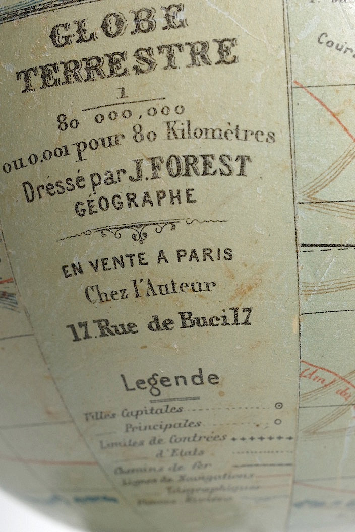 Globe terrestre antique アンティーク地球儀 .FR a l'epoque