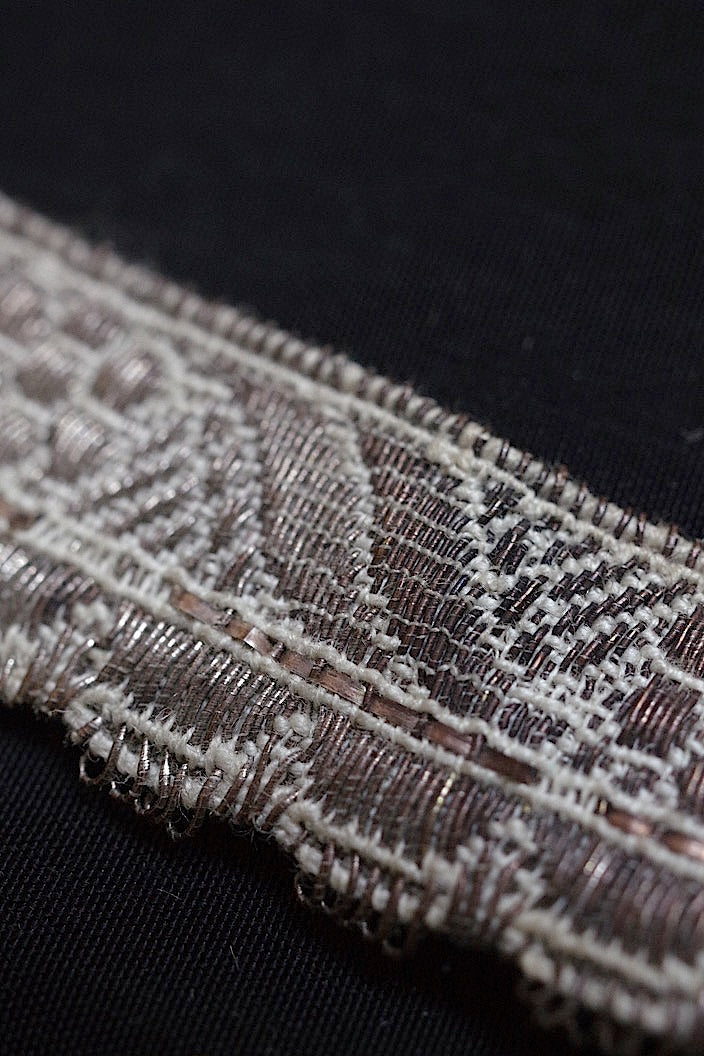 dentelle antique antique metal tape
