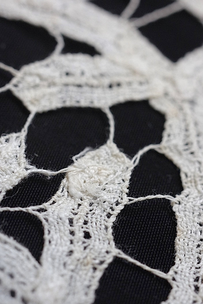 mouchoir antique 2 antique handkerchiefs