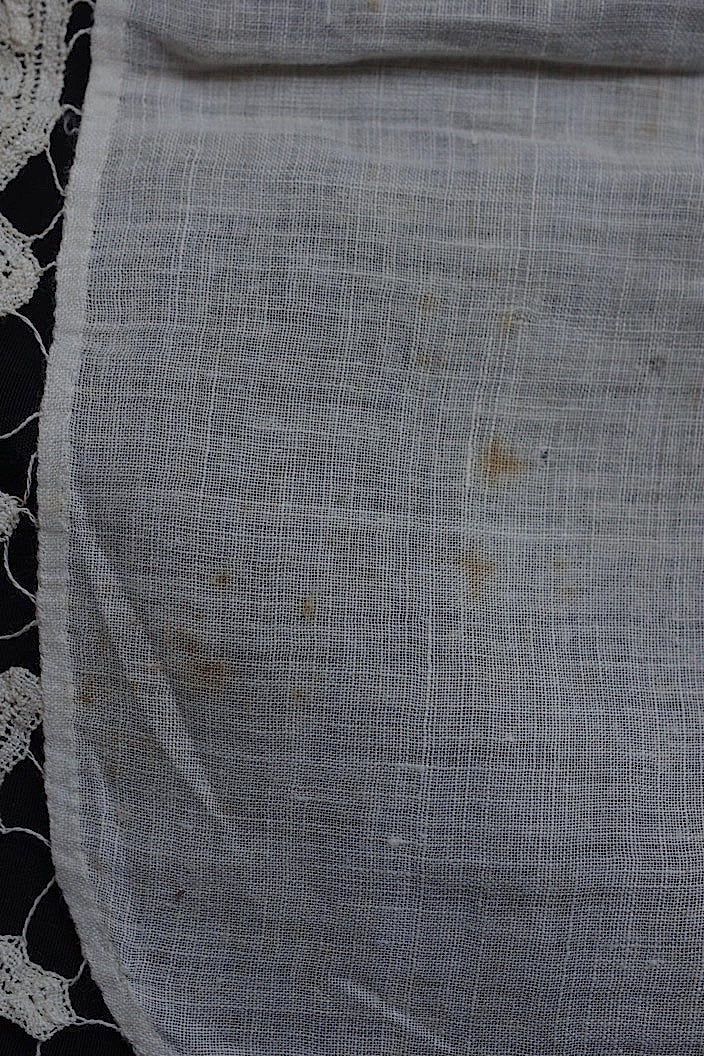 mouchoir antique 2 antique handkerchiefs