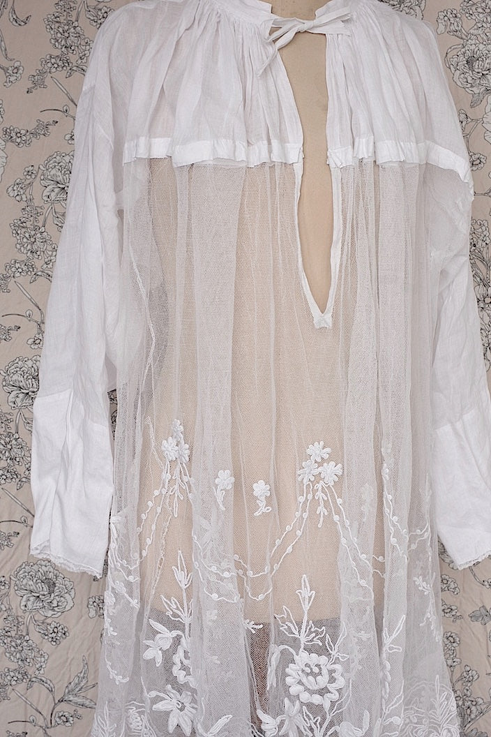 vêtement antique antique church tunic rochet4