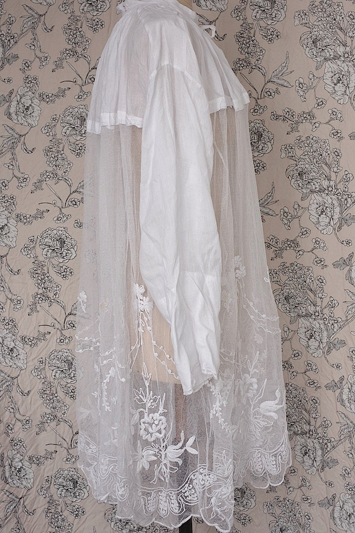 vêtement antique antique church tunic rochet4