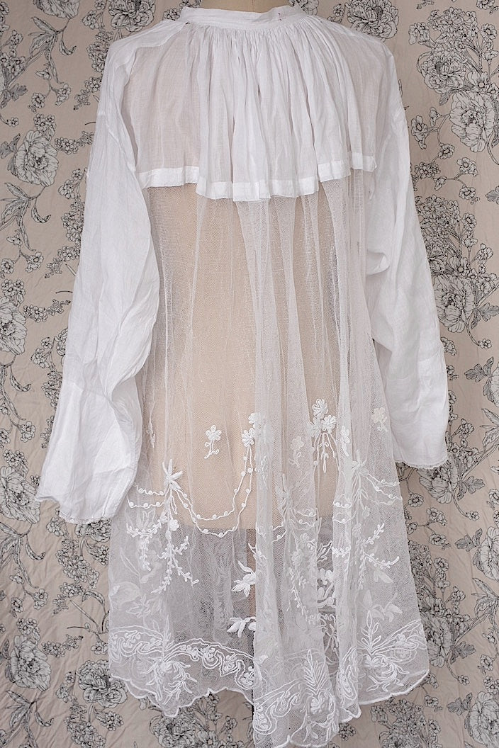 vêtement antique antique church tunic rochet4