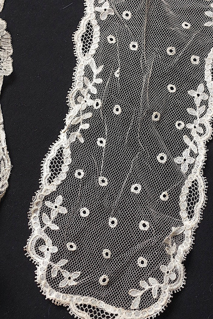 dentelle antique antique lace 2 types