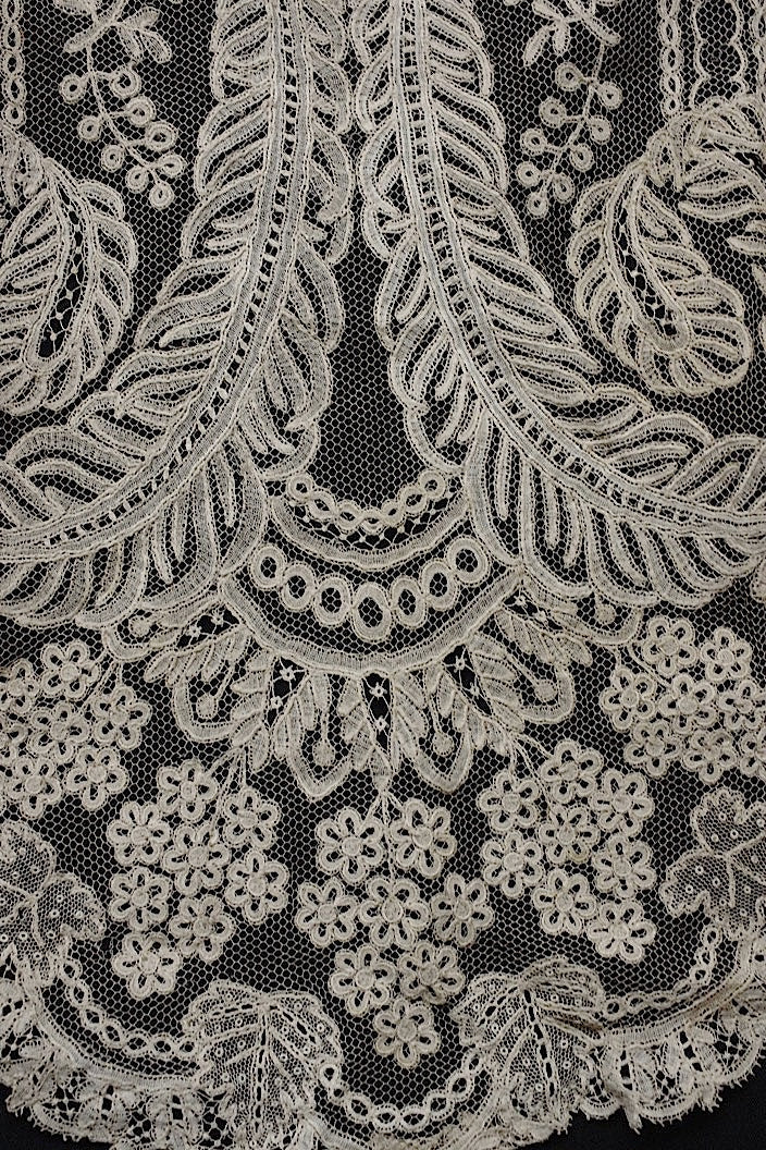 dentelle antique antique lace 2 types