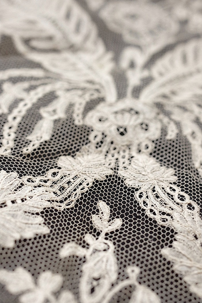 dentelle antique antique lace 2 types