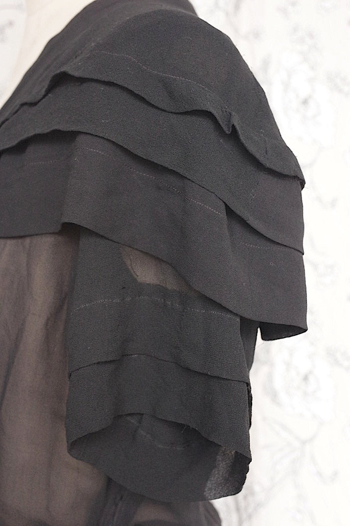 vêtement antique アンティークシフォンワンピース あった場合東さまにご連絡 .FR a l'epoque