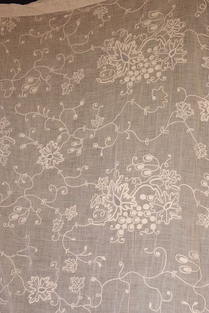 linge de maisonアンティーク 刺繍カーテン コーネリー .FR A Ll'EPOQUE