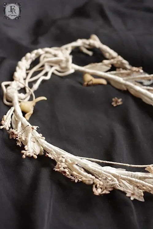 couronne de fleur antique アンティークティアラ お花 .FR A Ll'EPOQUE