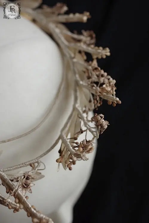 couronne de fleur antique アンティークティアラ お花 .FR A Ll'EPOQUE