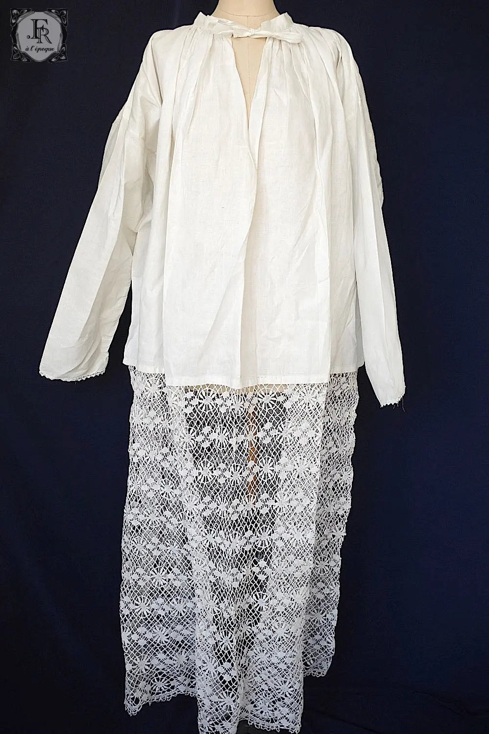 フランスアンティークチャーチチュニックの販売