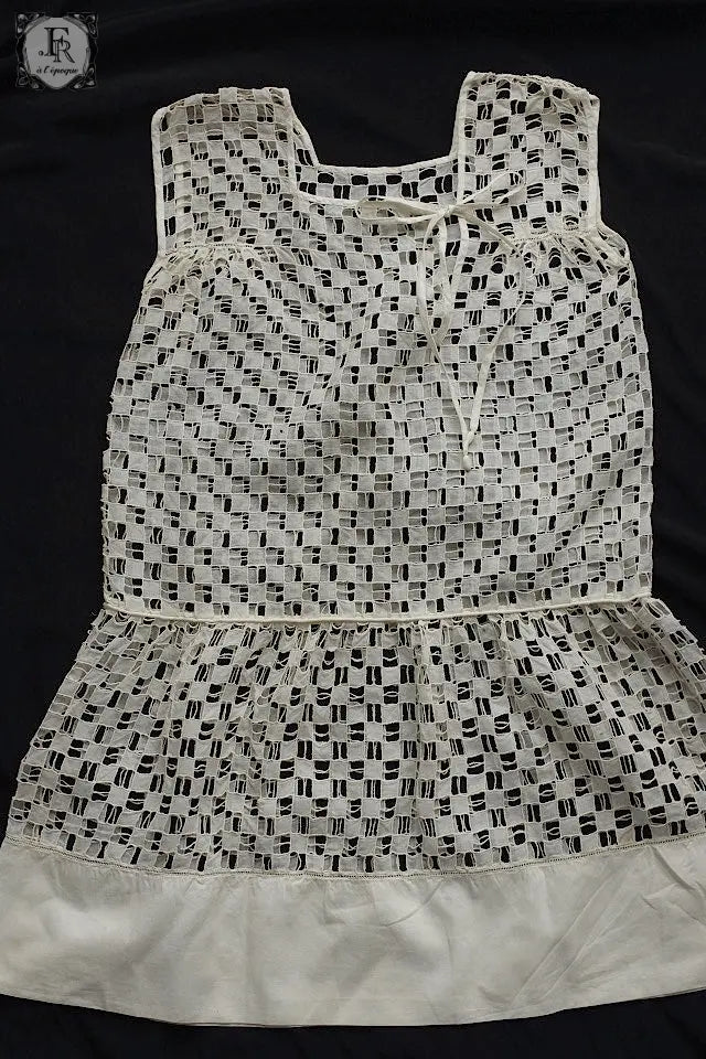 vetement enfant antique アンティーク子供服ワンピース .FR A Ll'EPOQUE