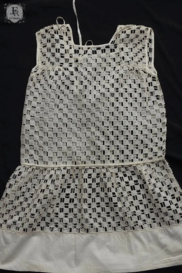 vetement enfant antique アンティーク子供服ワンピース .FR A Ll'EPOQUE