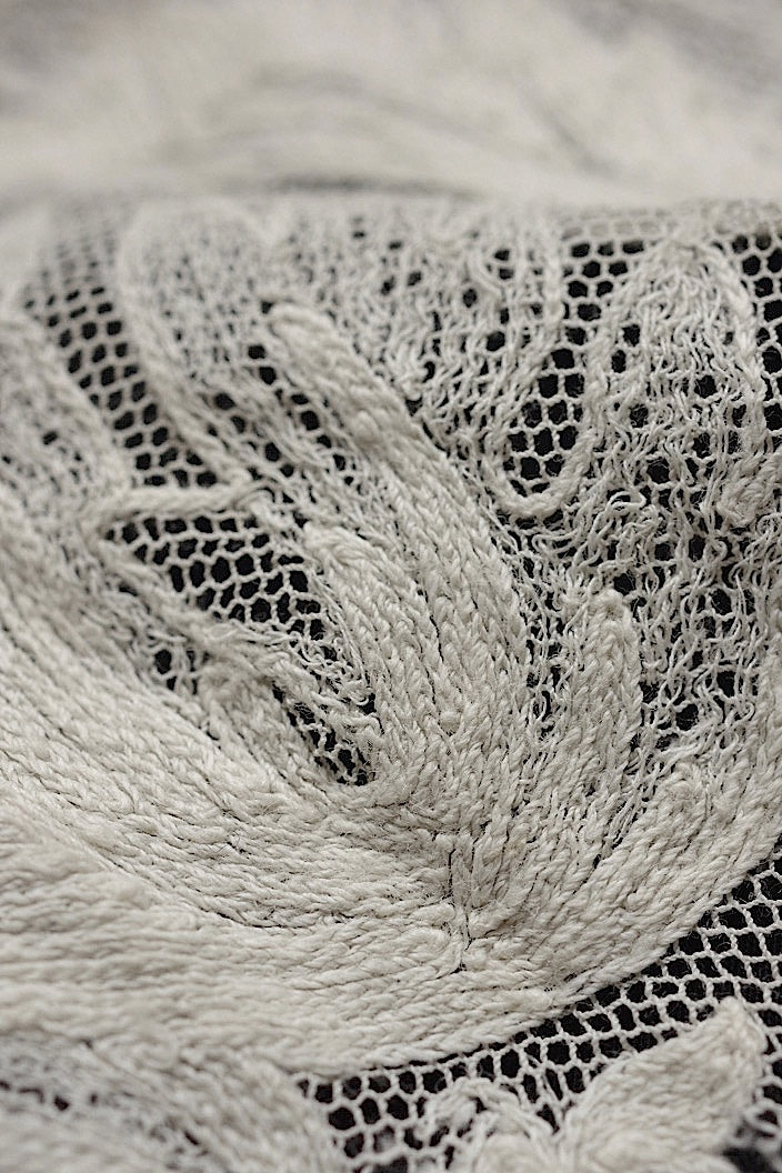dentelle antique antique lace wide lace and petit cross