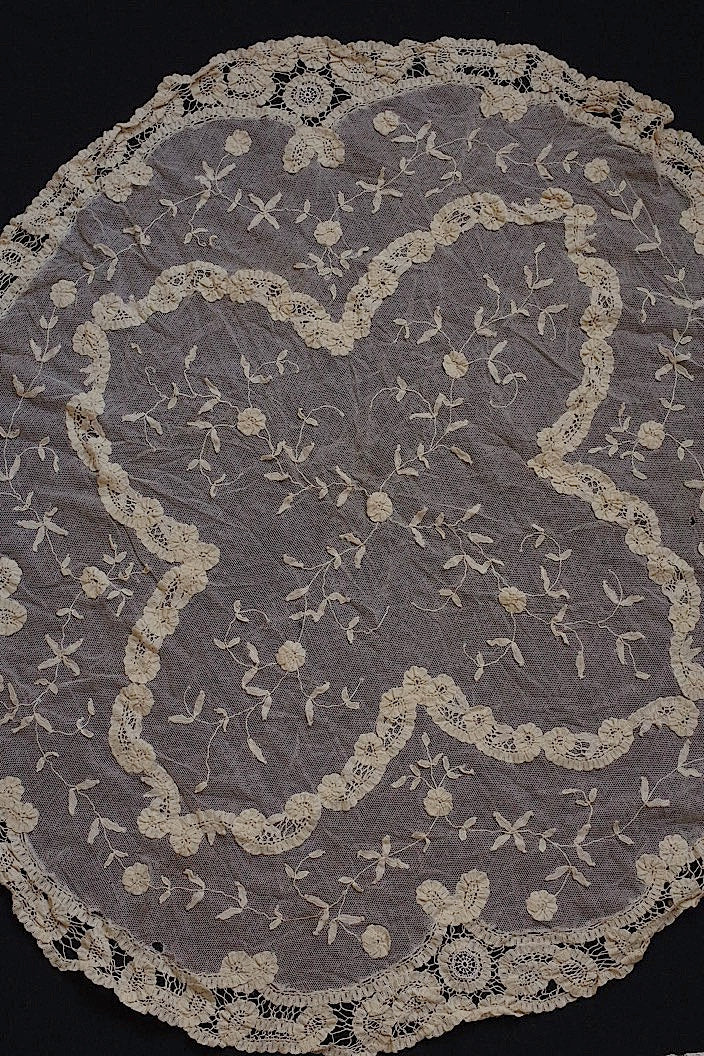 dentelle antique アンティークレース　2種