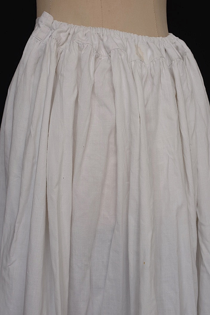 vêtement antique antique cotton lace skirt 2