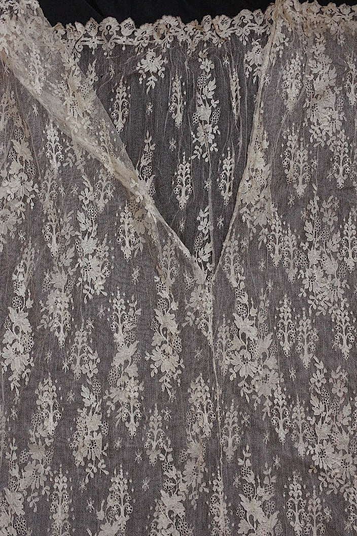 dentelle antique antique lace skirt fabric