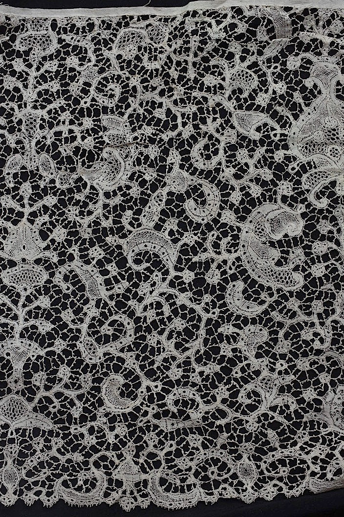 dentelle antique アンティークレース　フレミッシュ .FR a l'epoque
