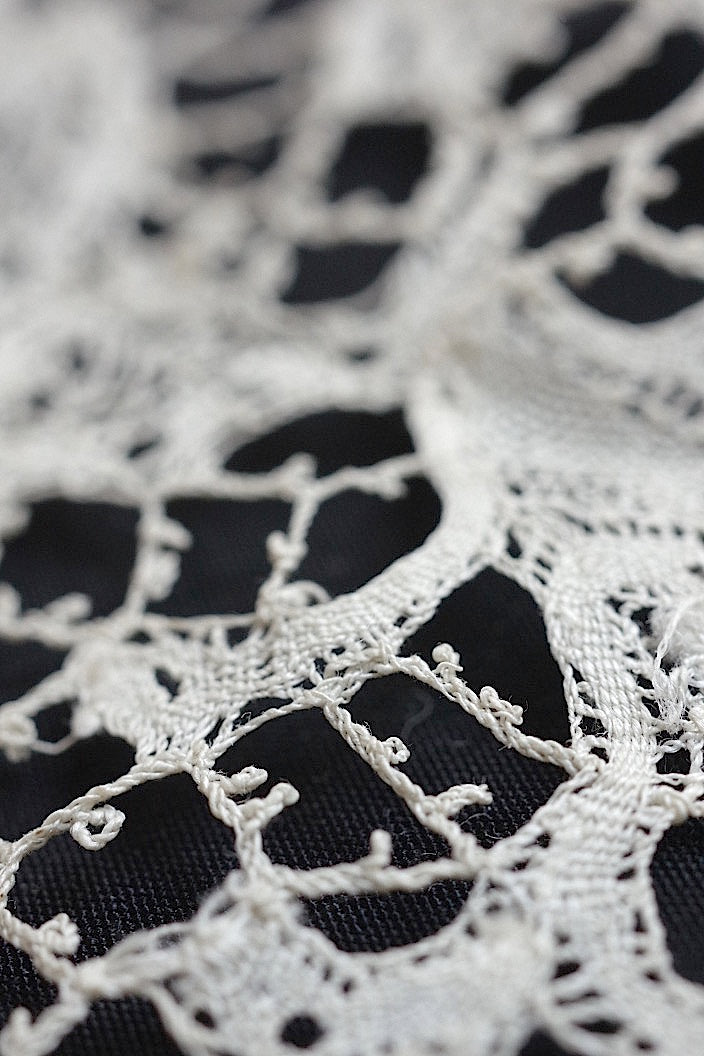 dentelle antique アンティークレース　フレミッシュ .FR a l'epoque