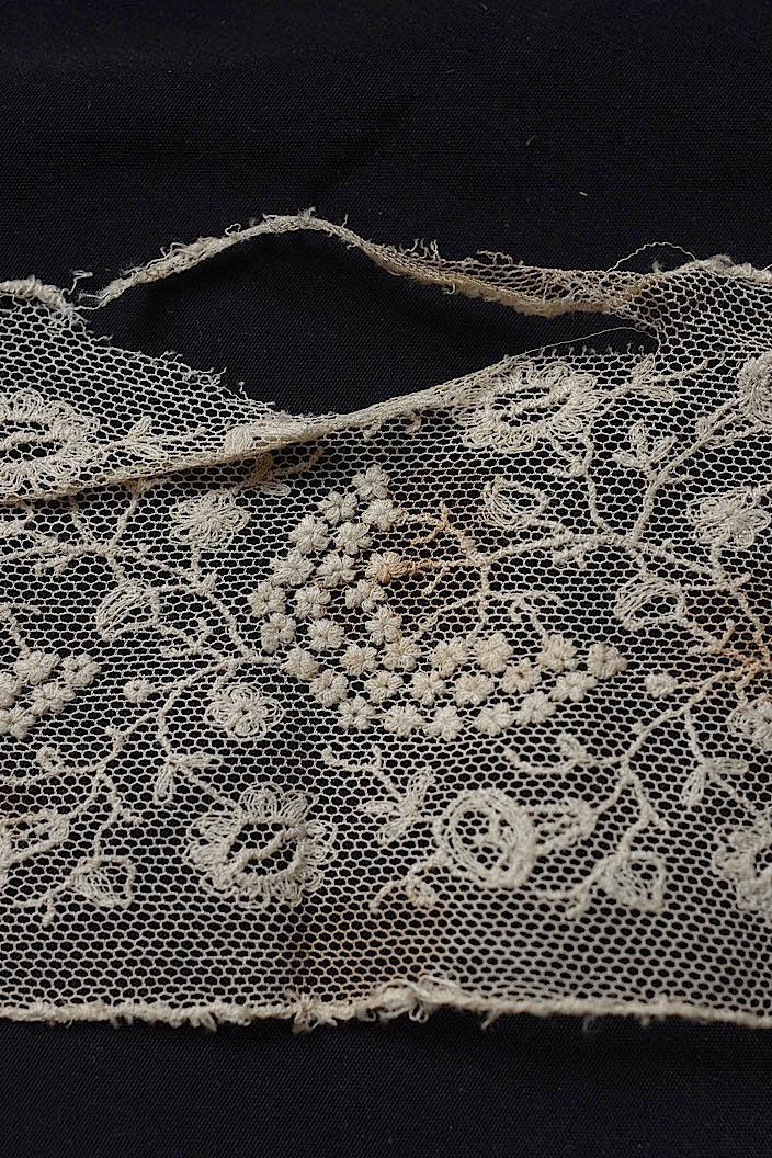 dentelle  antique　アンティークレース　300cm .FR a l'epoque