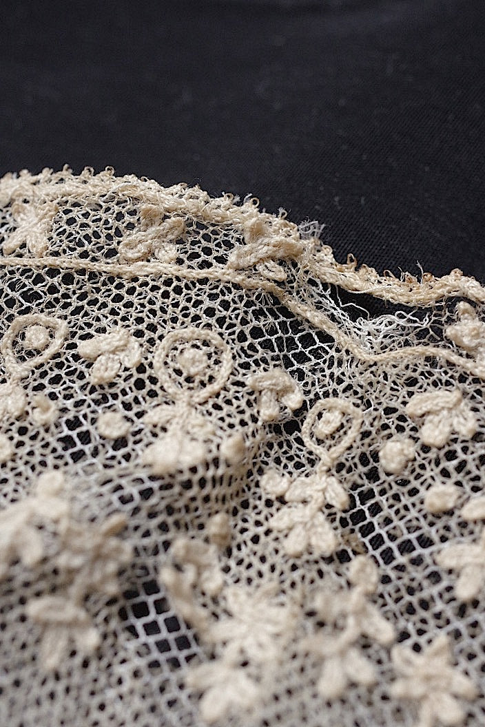 dentelle antique antique lace fichu