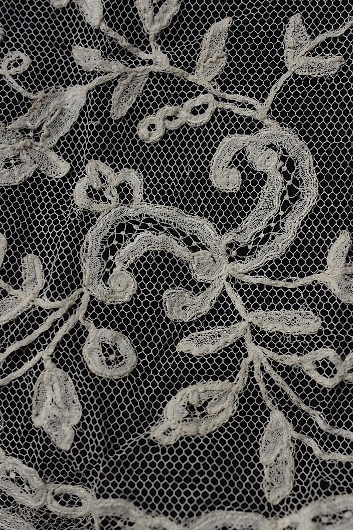 dentelle antique antique lace veil