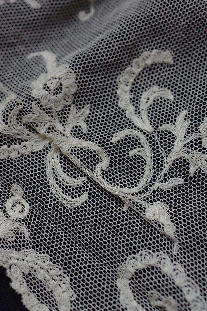 dentelle antique antique lace 2 types